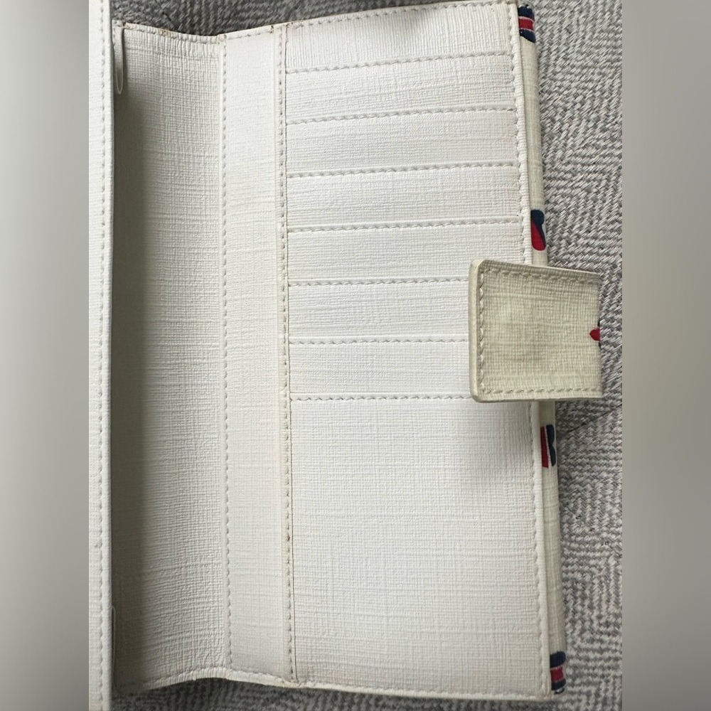 Gucci Interlocking GG Logo Leather Hearts Canvas Long Wallet w/ Box – Limited Ed - Picture 16 of 16